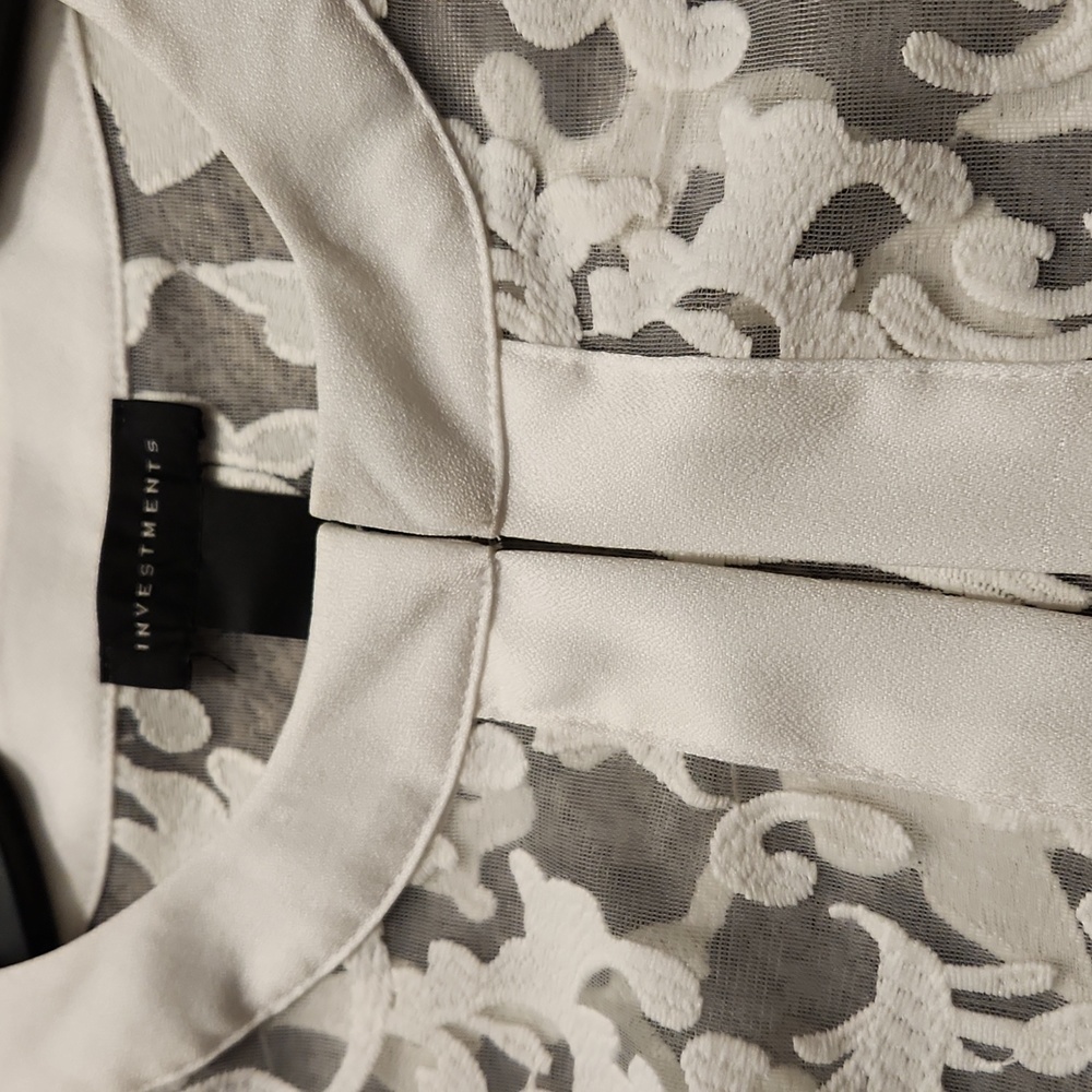 Embroidered Tunic - Picture 5 of 5